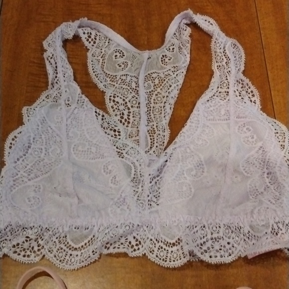 GIRLS bralettes pink brand size small, true brand size extra small - Picture 2 of 5